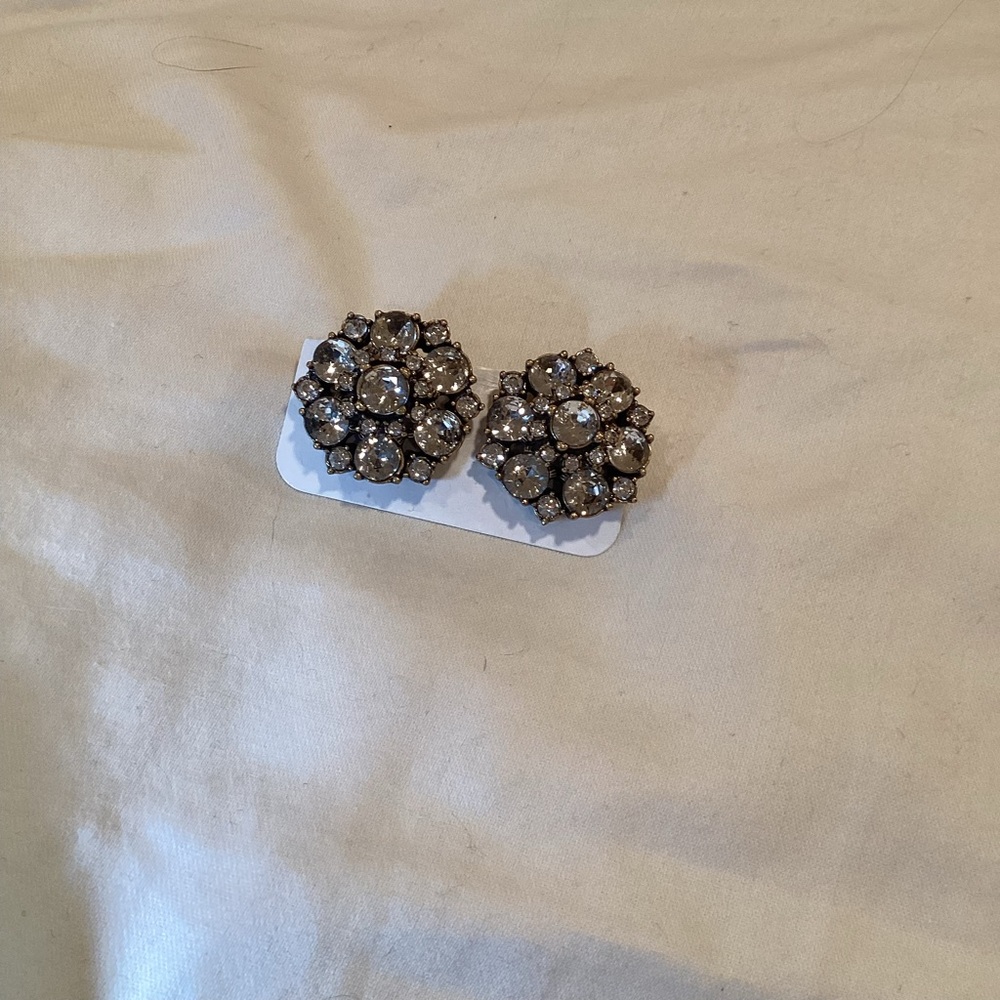 J.Crew Gold and Black cluster Earrings NWT - Picture 2 of 5